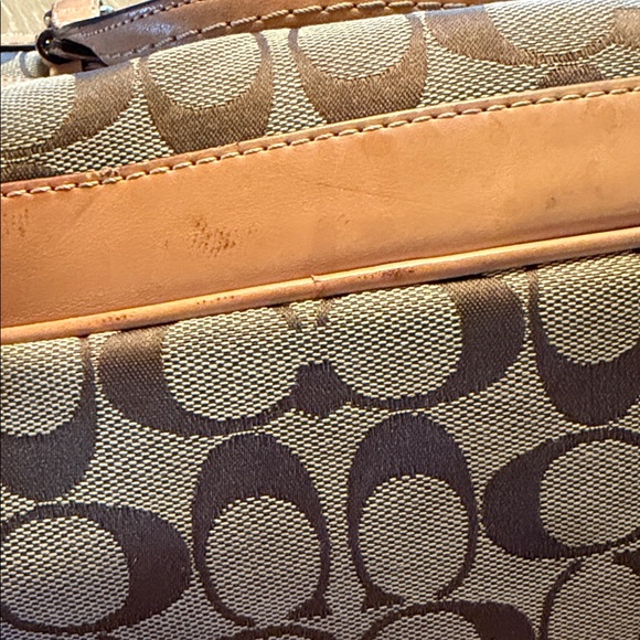 Coach Brown and Tan Signature Shoulder Bag - Picture 7 of 9